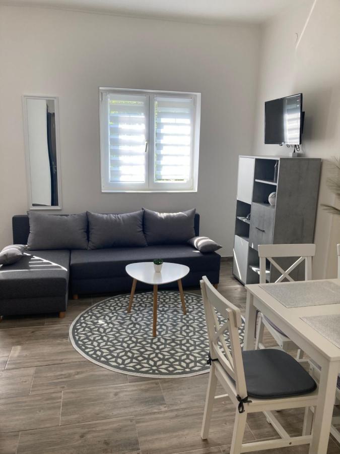 Apartmani Kekec Umag Extérieur photo